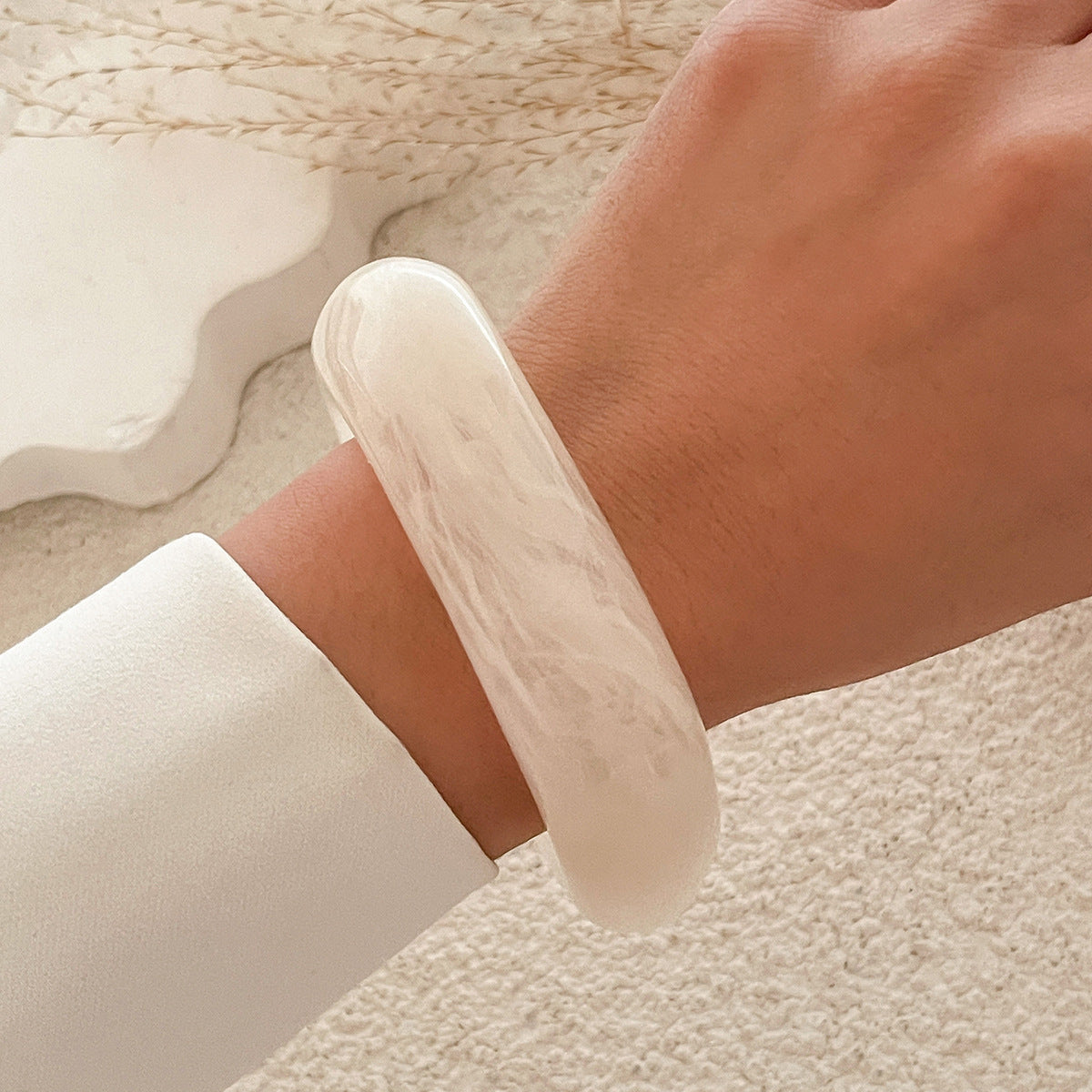 Elara Gloss Resin Bangle